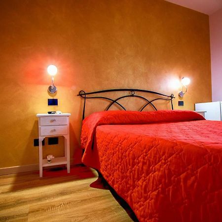 La Casa Dei Nonni Sul Garda Hotel Peschiera del Garda Buitenkant foto