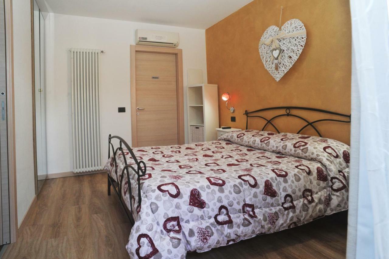La Casa Dei Nonni Sul Garda Hotel Peschiera del Garda Buitenkant foto