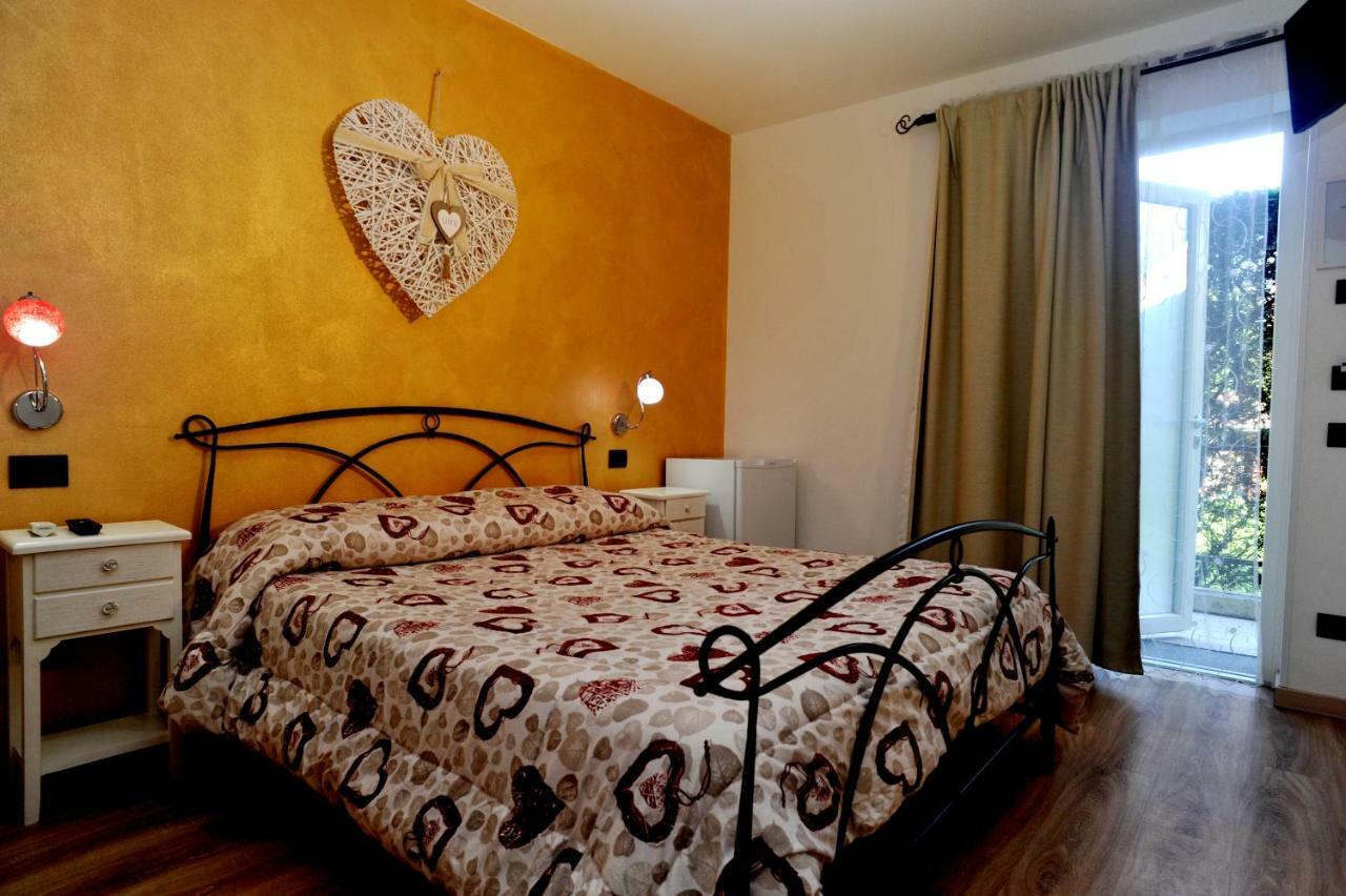 La Casa Dei Nonni Sul Garda Hotel Peschiera del Garda Buitenkant foto